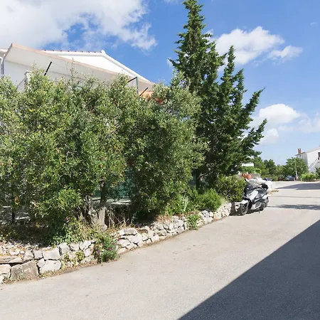 Ksenija Appartement Primošten