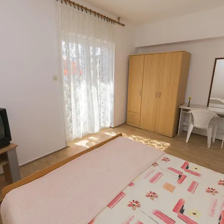 公寓 Ksenija 普利莫顿