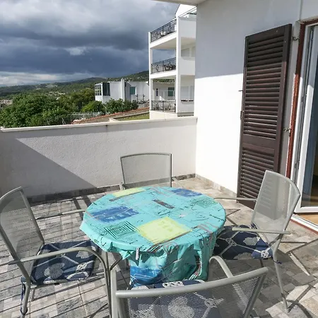 Apartment Ksenija *