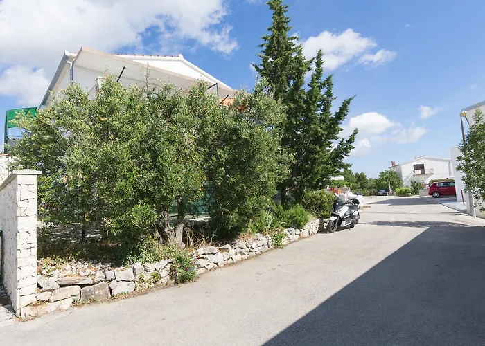 Ksenija Appartement Primošten